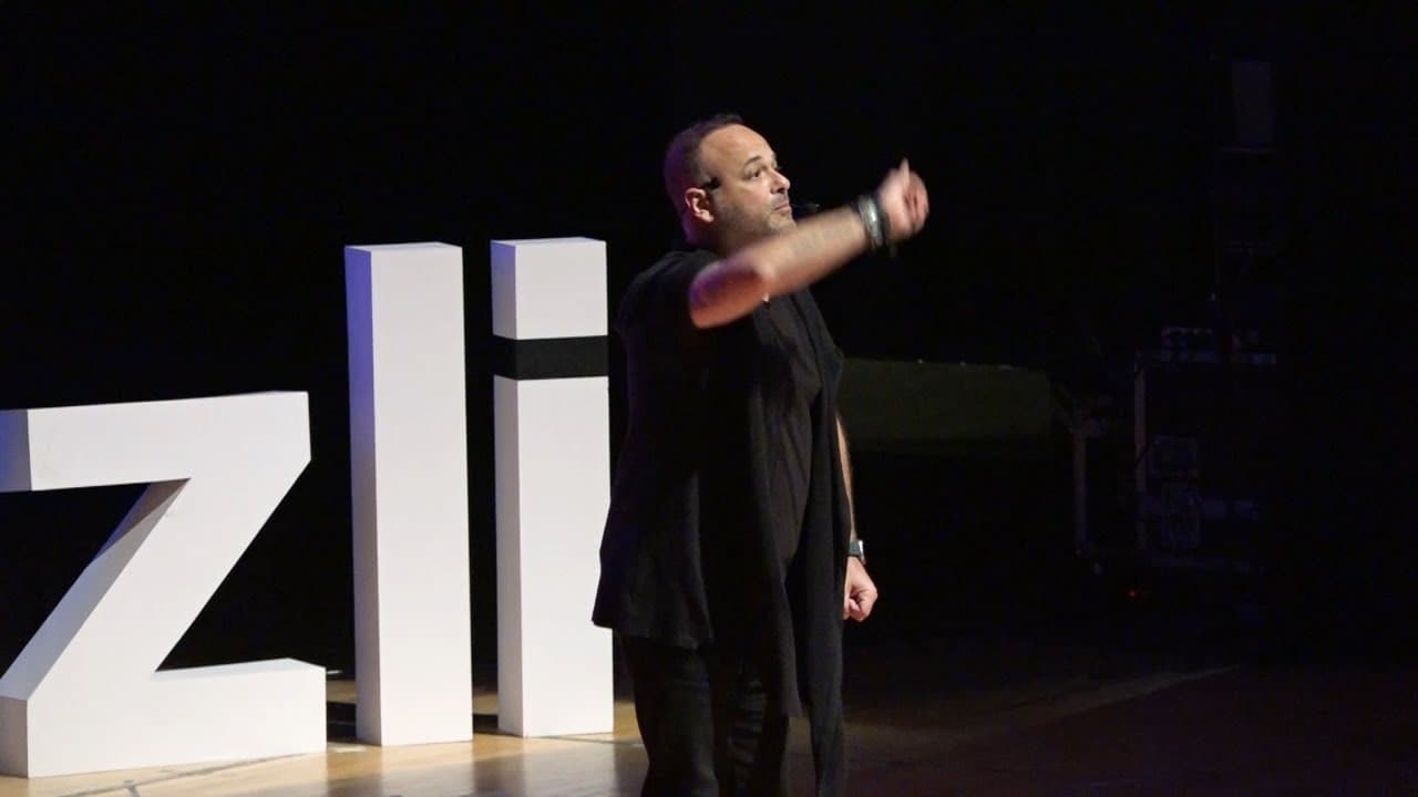 Bir Kişisel Dönüşüm Hikâyesi | Aret Vartanyan | TEDxDenizli