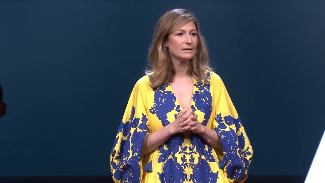 The war-torn history of Crimea—my home | Emine Dzhaparova | TEDxAthens